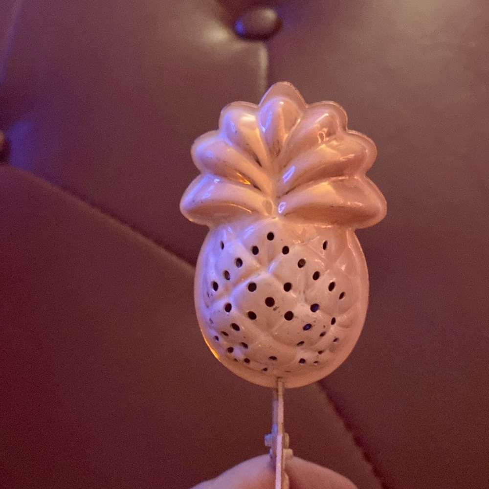 Peach pineapple loose leaf tea strainer (A)